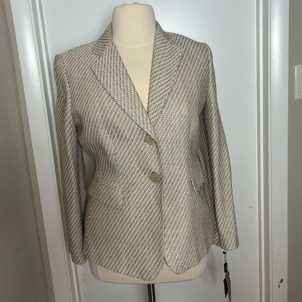 Tahari ASL Textured Cream Blazer